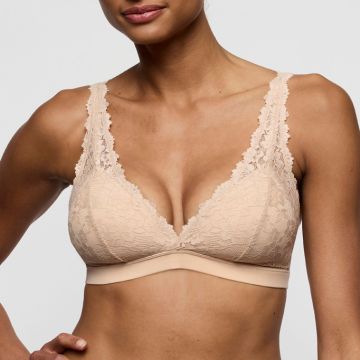 Voorgevormde bralette