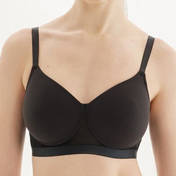 Voorgevormde prothese T-Shirt bh